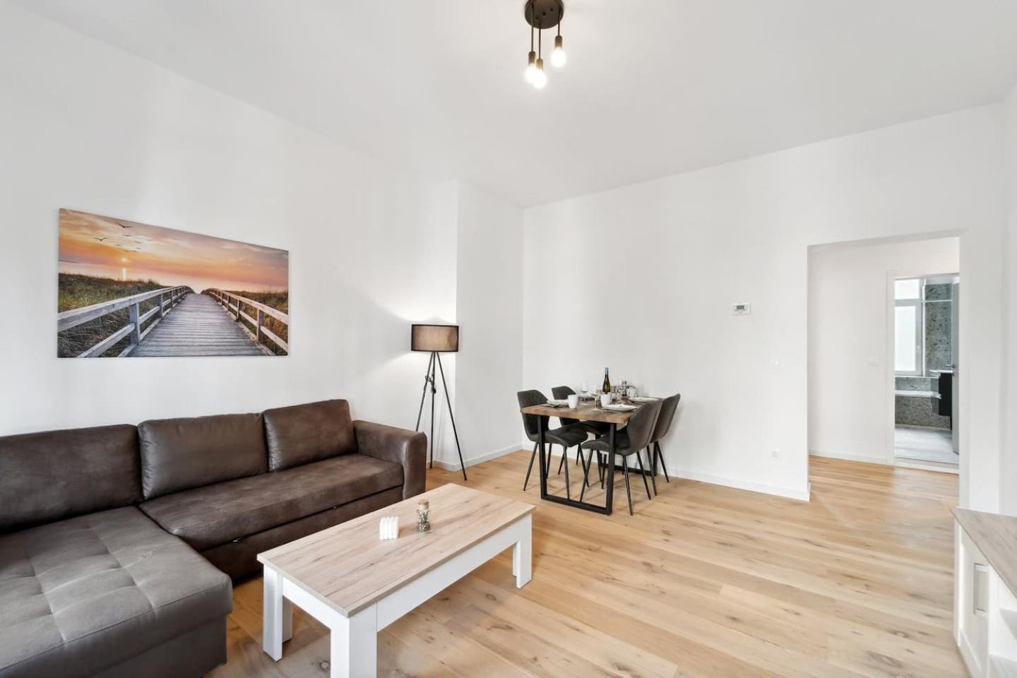 Infinity Stay Ferienapartments Rheinstrasse Wilhelmshaven Dış mekan fotoğraf