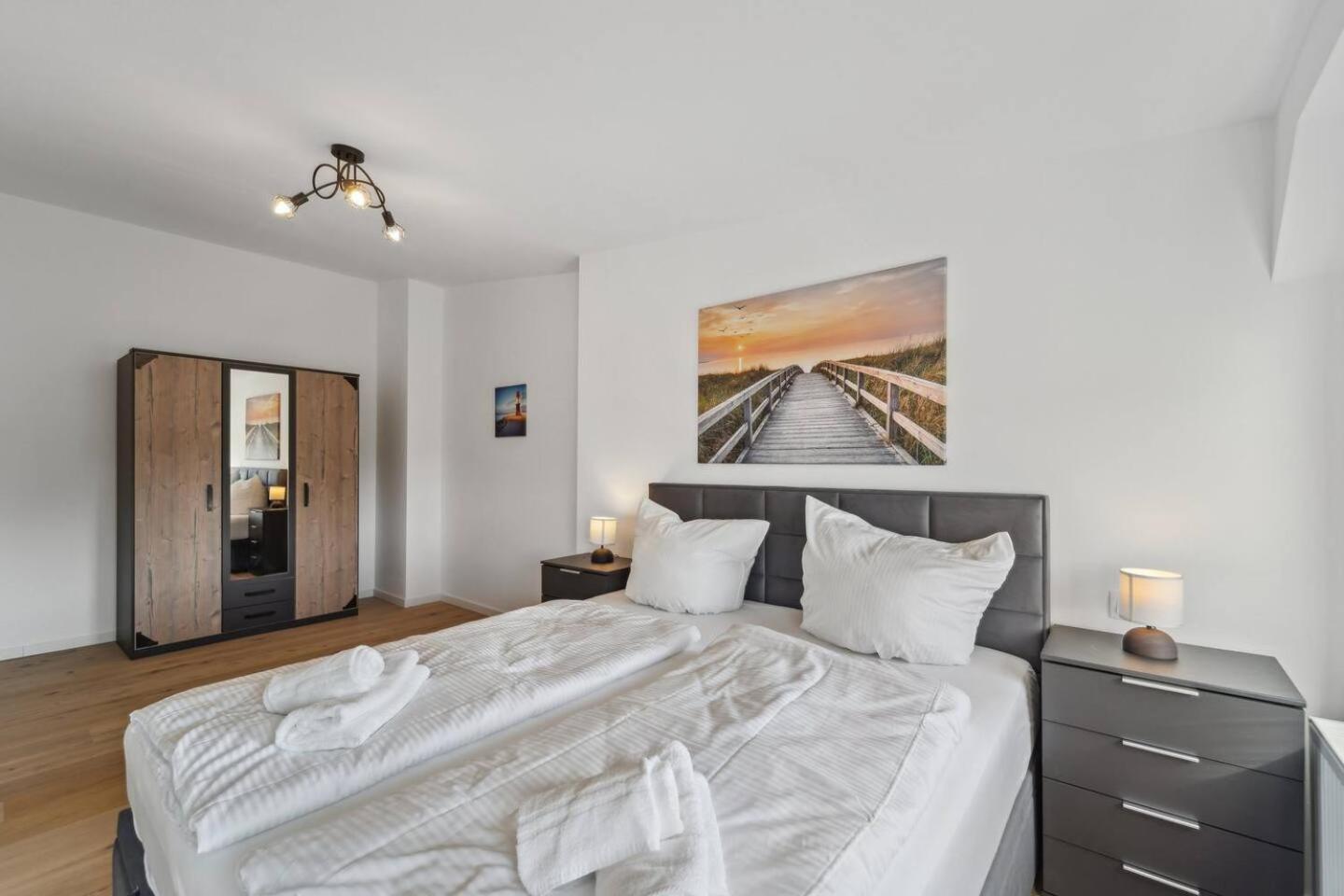 Infinity Stay Ferienapartments Rheinstrasse Wilhelmshaven Dış mekan fotoğraf